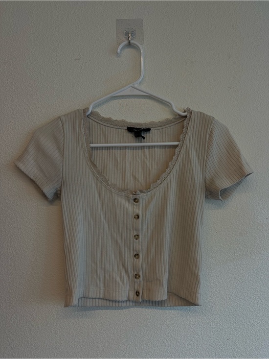 Forever 21 Tops - Forever 21 Ribbed Lace-Trim Button Crop Top - Cream